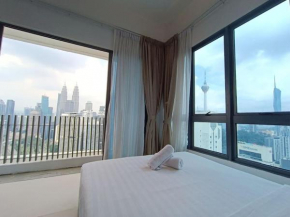COL 30A Super Balcony KLCC KL Tower View
